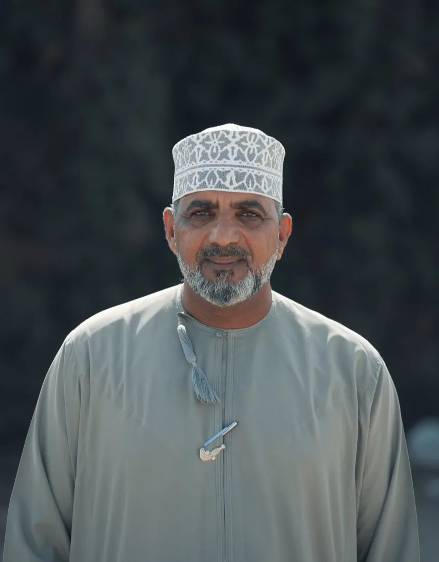 Portrait of Ibrahim Mohammed Al-Rawahi, Guide & administration.